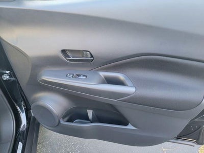 2024 Nissan Kicks S FWD