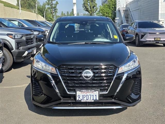 2023 Nissan Kicks S FWD