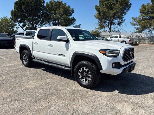 2022 Toyota Tacoma 2WD TRD Off Road Double Cab 5' Bed V6 AT (Natl)