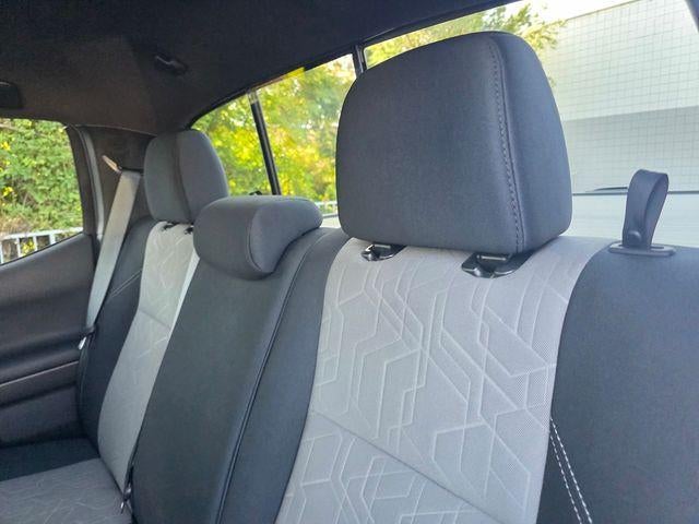 2023 Toyota Tacoma 4WD SR Double Cab 5' Bed V6 AT (GS)