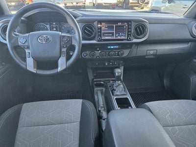 2023 Toyota Tacoma 4WD SR Double Cab 5' Bed V6 AT (GS)