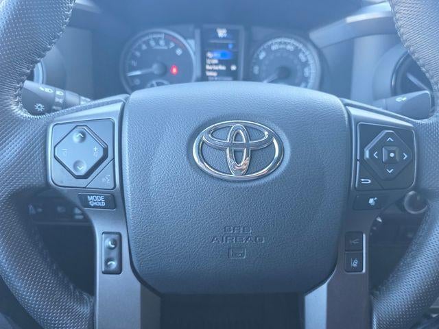 2023 Toyota Tacoma 4WD SR Double Cab 5' Bed V6 AT (GS)