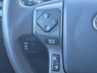 2023 Toyota Tacoma 4WD SR Double Cab 5' Bed V6 AT (GS)