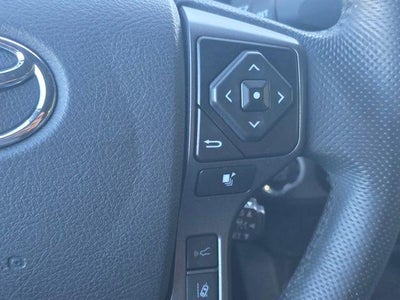 2023 Toyota Tacoma 4WD SR Double Cab 5' Bed V6 AT (GS)