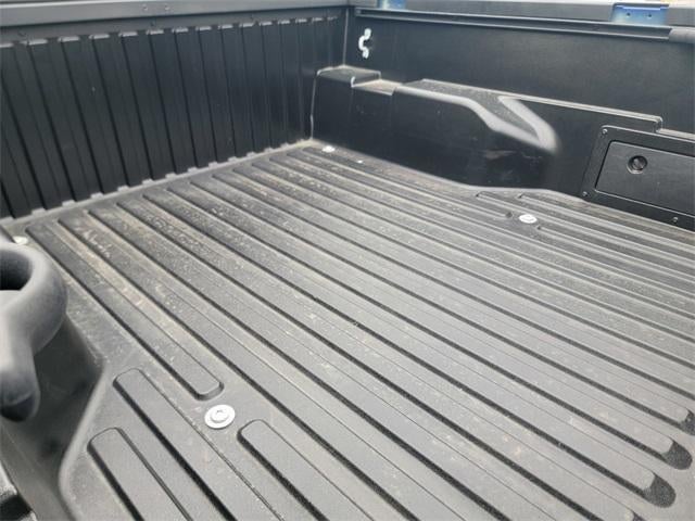 2023 Toyota Tacoma 4WD SR5 Double Cab 5' Bed V6 AT (GS)