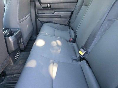 2025 Toyota Tacoma 2WD SR5 Double Cab 5' Bed AT (SE)