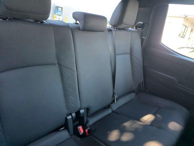 2025 Toyota Tacoma 2WD SR5 Double Cab 5' Bed AT (SE)