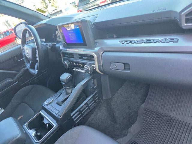 2025 Toyota Tacoma 2WD SR5 Double Cab 5' Bed AT (SE)