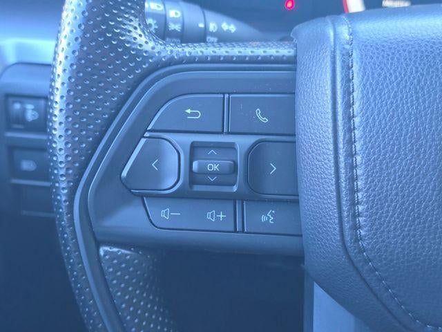 2025 Toyota Tacoma 2WD SR5 Double Cab 5' Bed AT (SE)