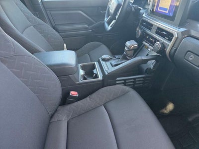2024 Toyota Tacoma 4WD 4WD SR5 Double Cab 5' Bed AT (GS)