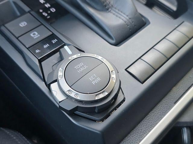 2024 Toyota Tacoma SR5 - Photo 32
