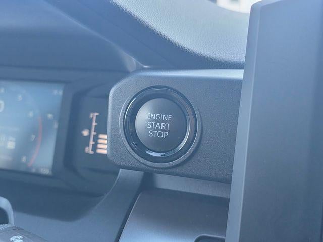 2024 Toyota Tacoma SR5 - Photo 33
