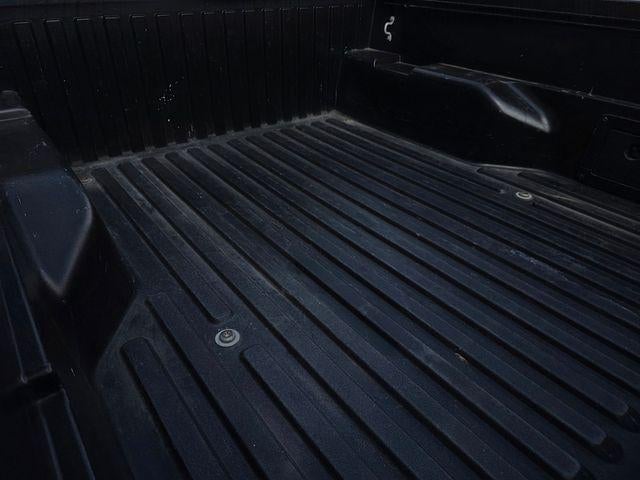 2023 Toyota Tacoma 2WD SR5 Double Cab 5' Bed I4 AT (SE)