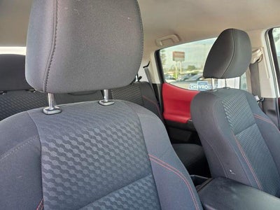 2023 Toyota Tacoma 2WD SR5 Double Cab 5' Bed I4 AT (SE)