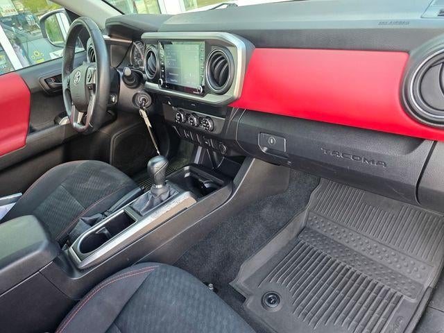 2023 Toyota Tacoma 2WD SR5 Double Cab 5' Bed I4 AT (SE)