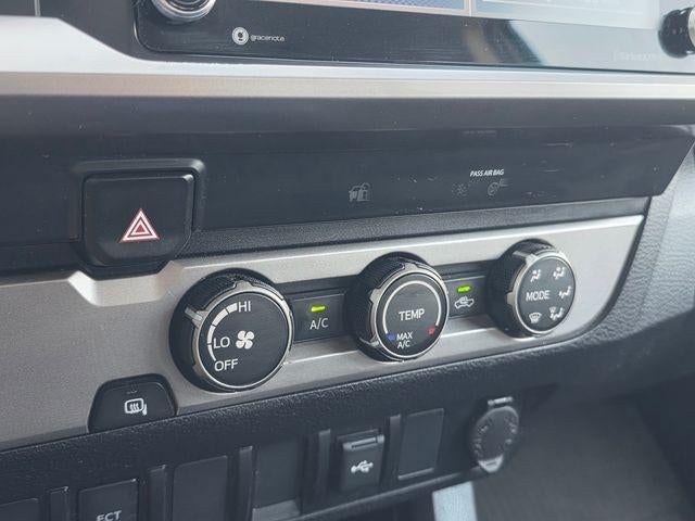 2023 Toyota Tacoma 2WD SR5 Double Cab 5' Bed I4 AT (SE)