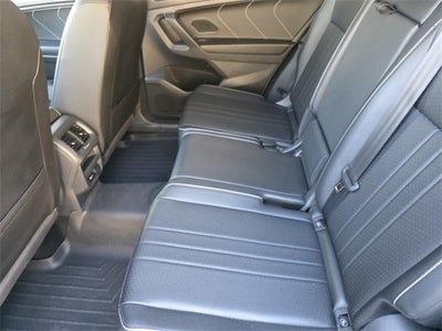 2023 Volkswagen Tiguan 2.0T SE R-Line Black 4MOTION
