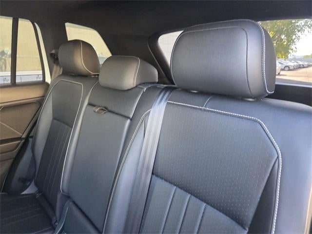 2023 Volkswagen Tiguan 2.0T SE R-Line Black 4MOTION