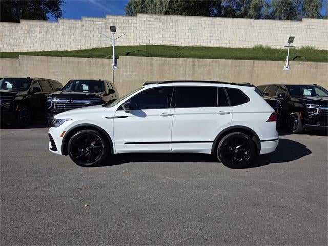 2023 Volkswagen Tiguan 2.0T SE R-Line Black 4MOTION