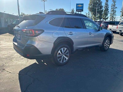 2025 Subaru Outback Premium AWD