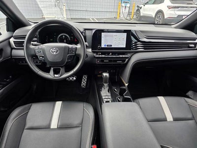 2025 Toyota Camry SE (SE)