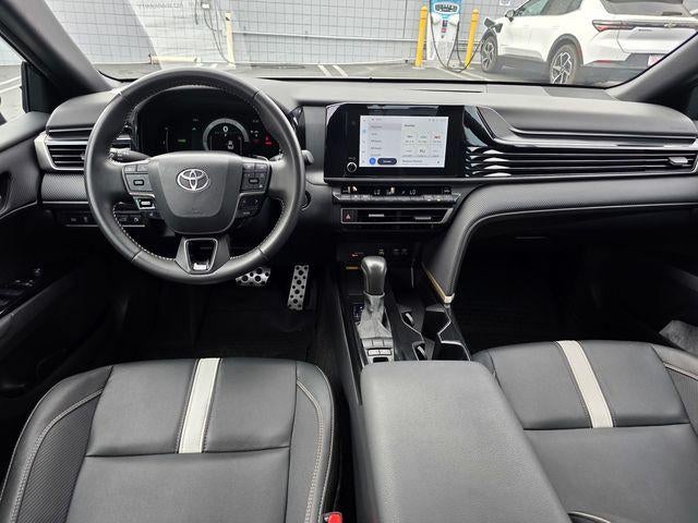 2025 Toyota Camry SE (SE)