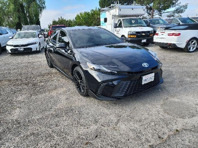 2025 Toyota Camry SE (SE)