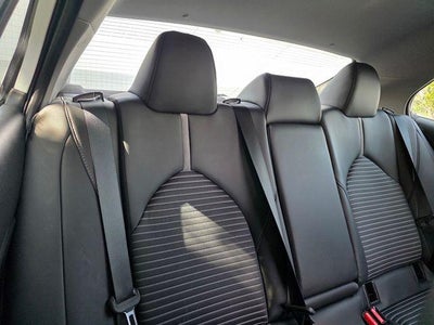 2023 Toyota Camry SE Auto (SE)