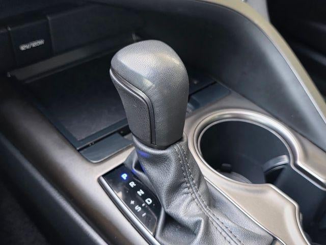 2023 Toyota Camry SE Auto (SE)