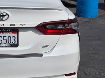 2023 Toyota Camry SE Auto (SE)