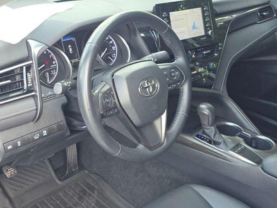 2023 Toyota Camry SE Auto (SE)