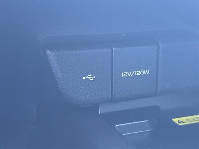 2023 Toyota Camry Hybrid SE CVT (Natl)