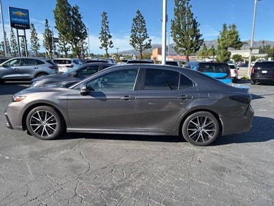 2023 Toyota Camry Hybrid SE CVT (Natl)