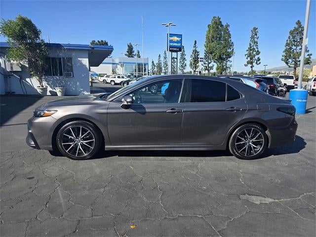 2023 Toyota Camry Hybrid SE CVT (Natl)