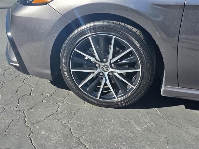 2023 Toyota Camry Hybrid SE CVT (Natl)