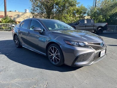 2023 Toyota Camry Hybrid SE CVT (Natl)