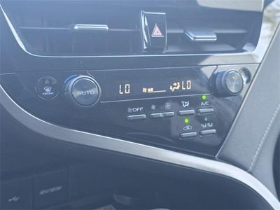 2023 Toyota Camry Hybrid SE CVT (Natl)