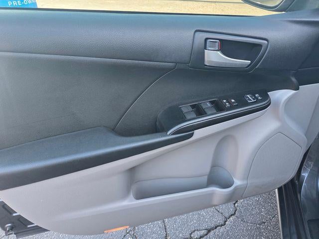2012 Toyota Camry 4dr Sdn I4 Auto L (Natl)