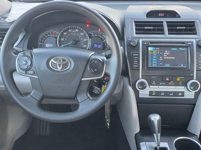 2012 Toyota Camry 4dr Sdn I4 Auto L (Natl)