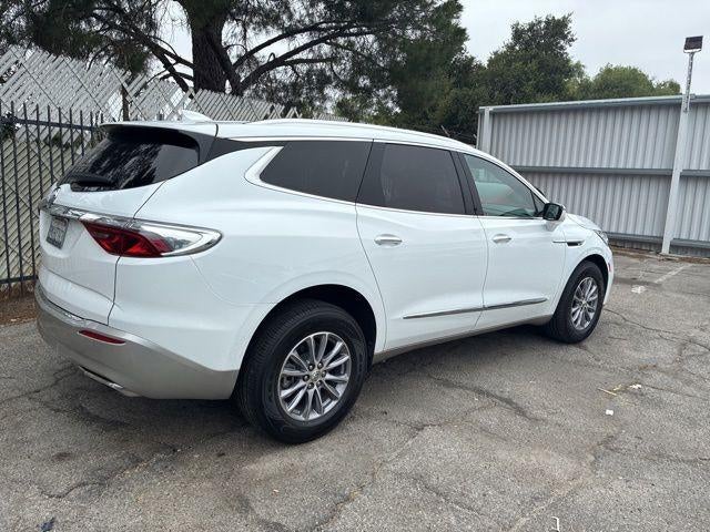 2024 Buick Enclave Essence FWD