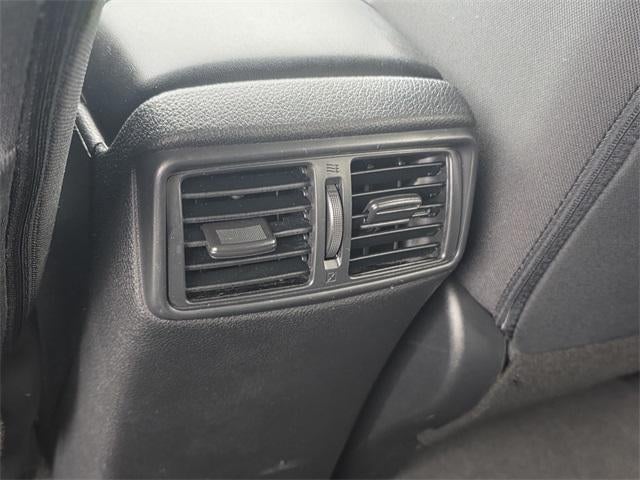 2018 Nissan Rogue FWD SV