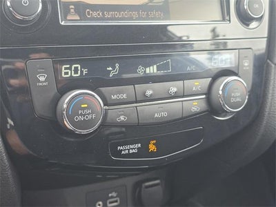 2018 Nissan Rogue FWD SV