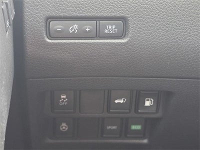 2018 Nissan Rogue FWD SV