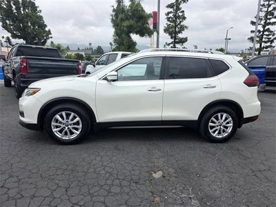 2018 Nissan Rogue FWD SV