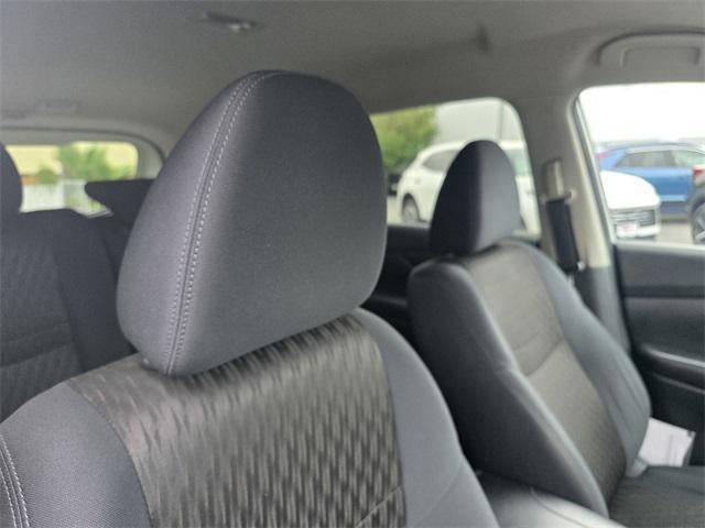 2018 Nissan Rogue FWD SV