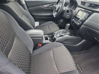 2018 Nissan Rogue FWD SV