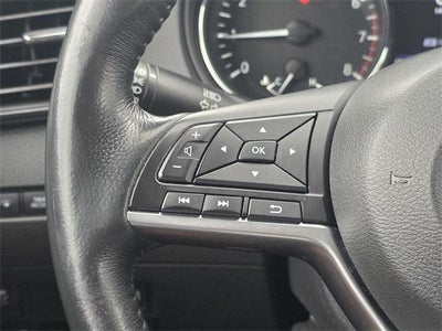 2018 Nissan Rogue FWD SV