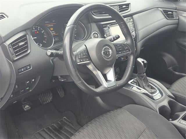 2018 Nissan Rogue FWD SV