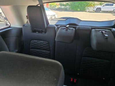 2024 Nissan Pathfinder S 2WD
