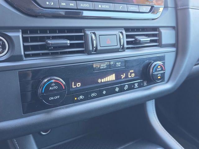 2024 Nissan Pathfinder S 2WD